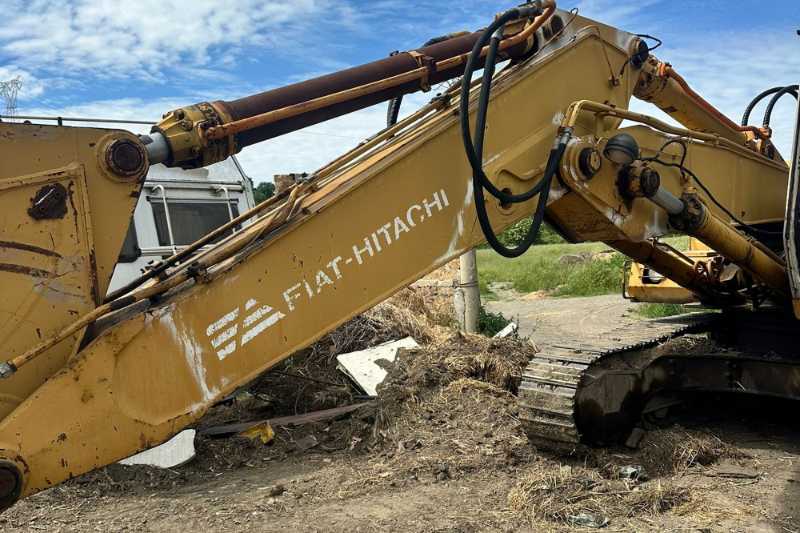 OmecoHub - Immagine FIAT HITACHI FH200E